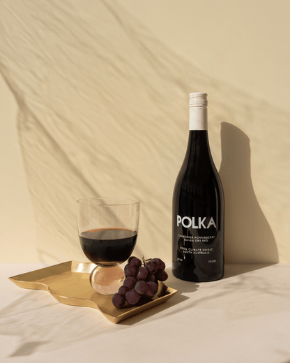 Polka De-Alc Dry Red